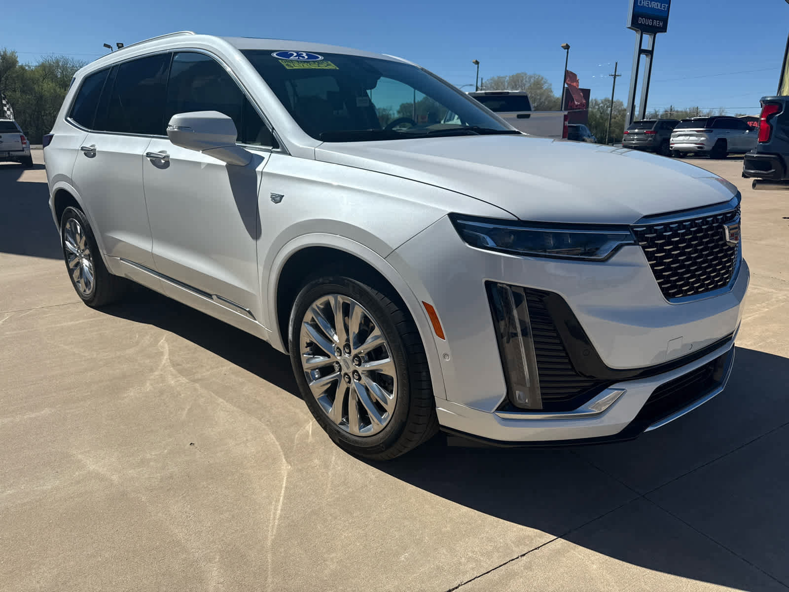 Used 2023 Cadillac XT6 Premium Luxury w/ Platinum Package image 4
