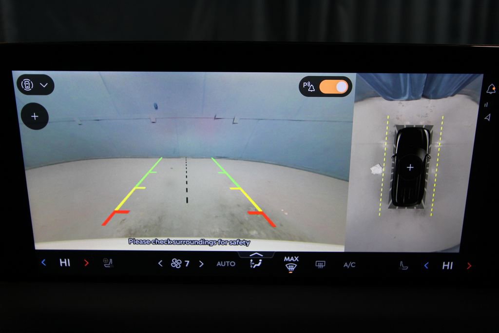 Used 2025 Lincoln Aviator Reserve w/ Equipment Group 201A image 14