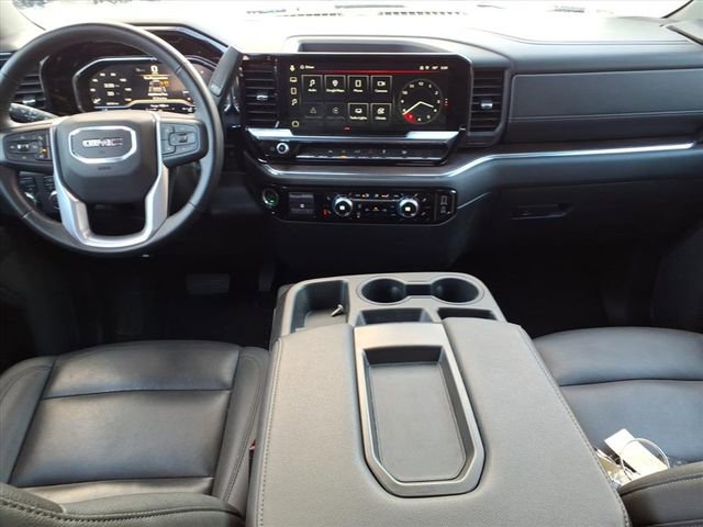 Used 2025 GMC Sierra 1500 SLT image 10