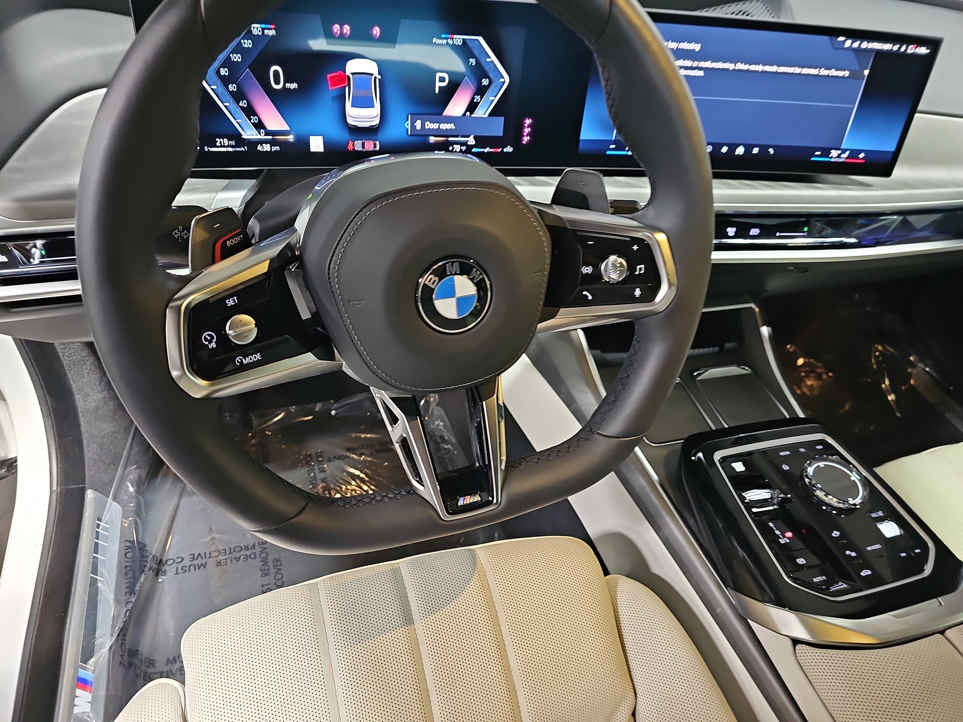 Certified 2025 BMW 760i xDrive w/ Executive Package AWD/4WD image 18
