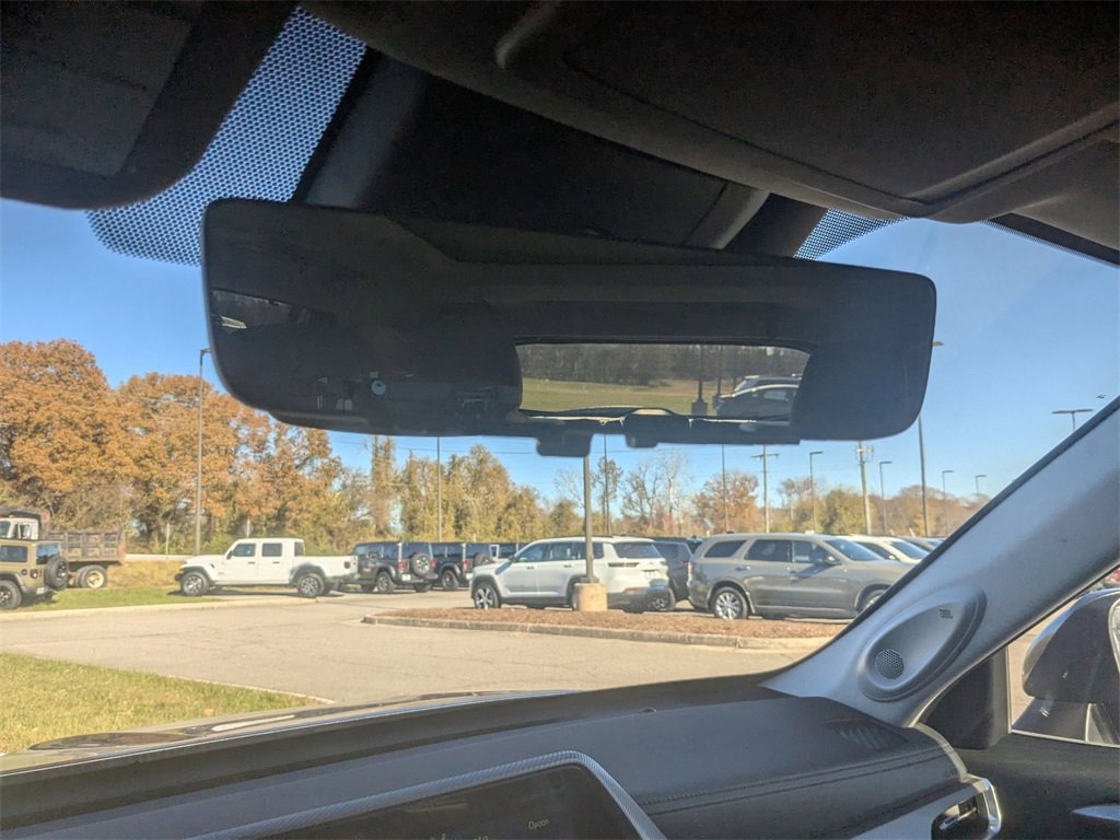 Used 2021 Toyota Highlander Platinum image 37