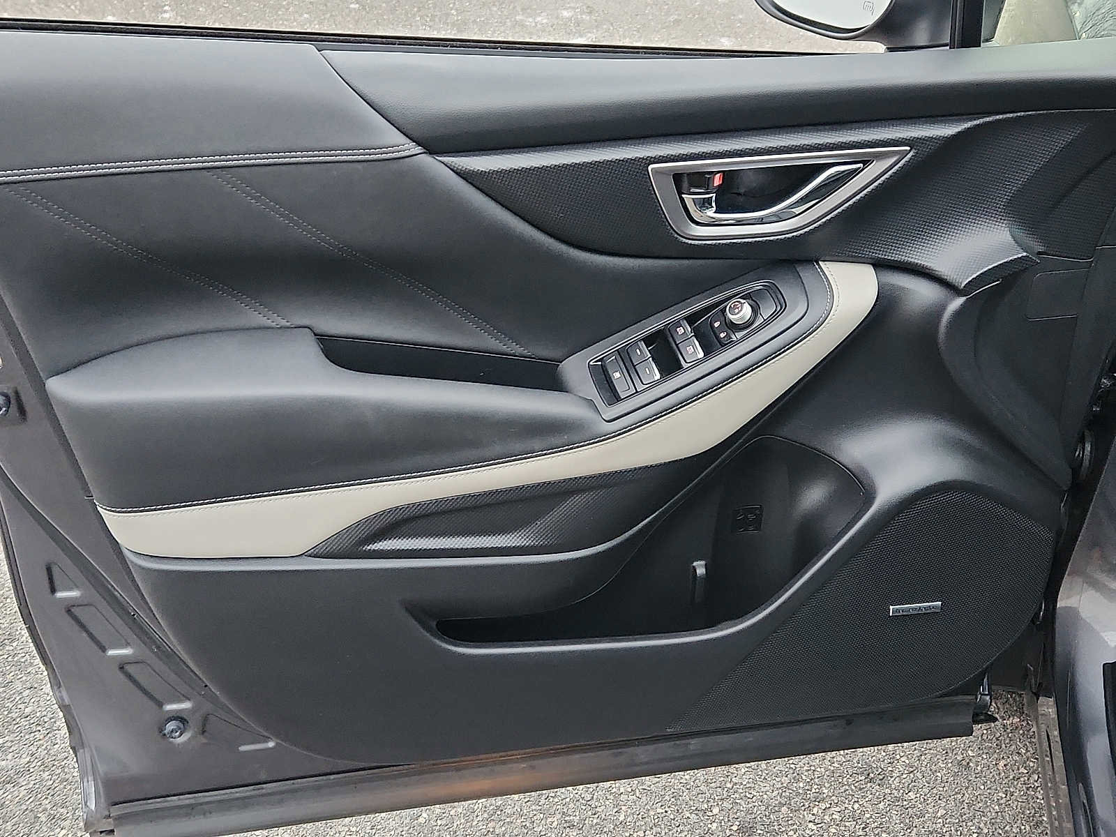 Used 2022 Subaru Forester Limited image 12