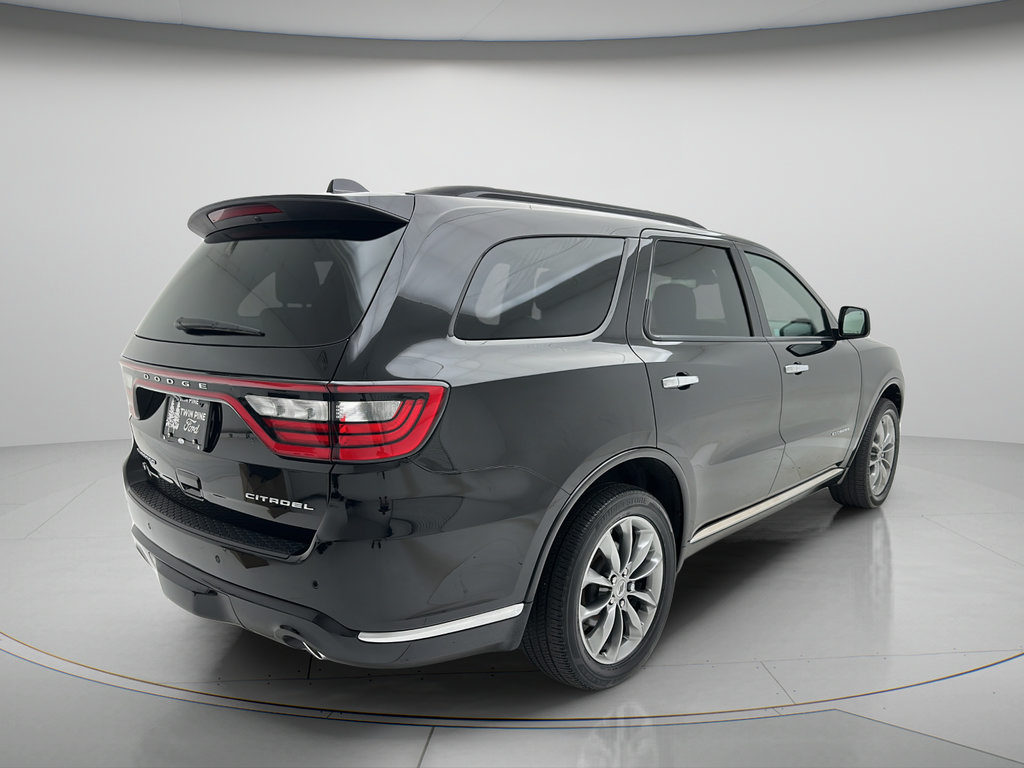 Used 2022 Dodge Durango Citadel AWD/4WD image 3