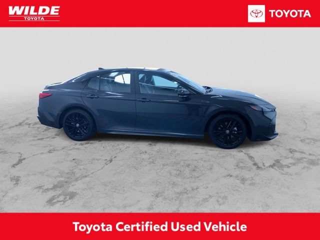 Certified 2025 Toyota Camry SE image 2