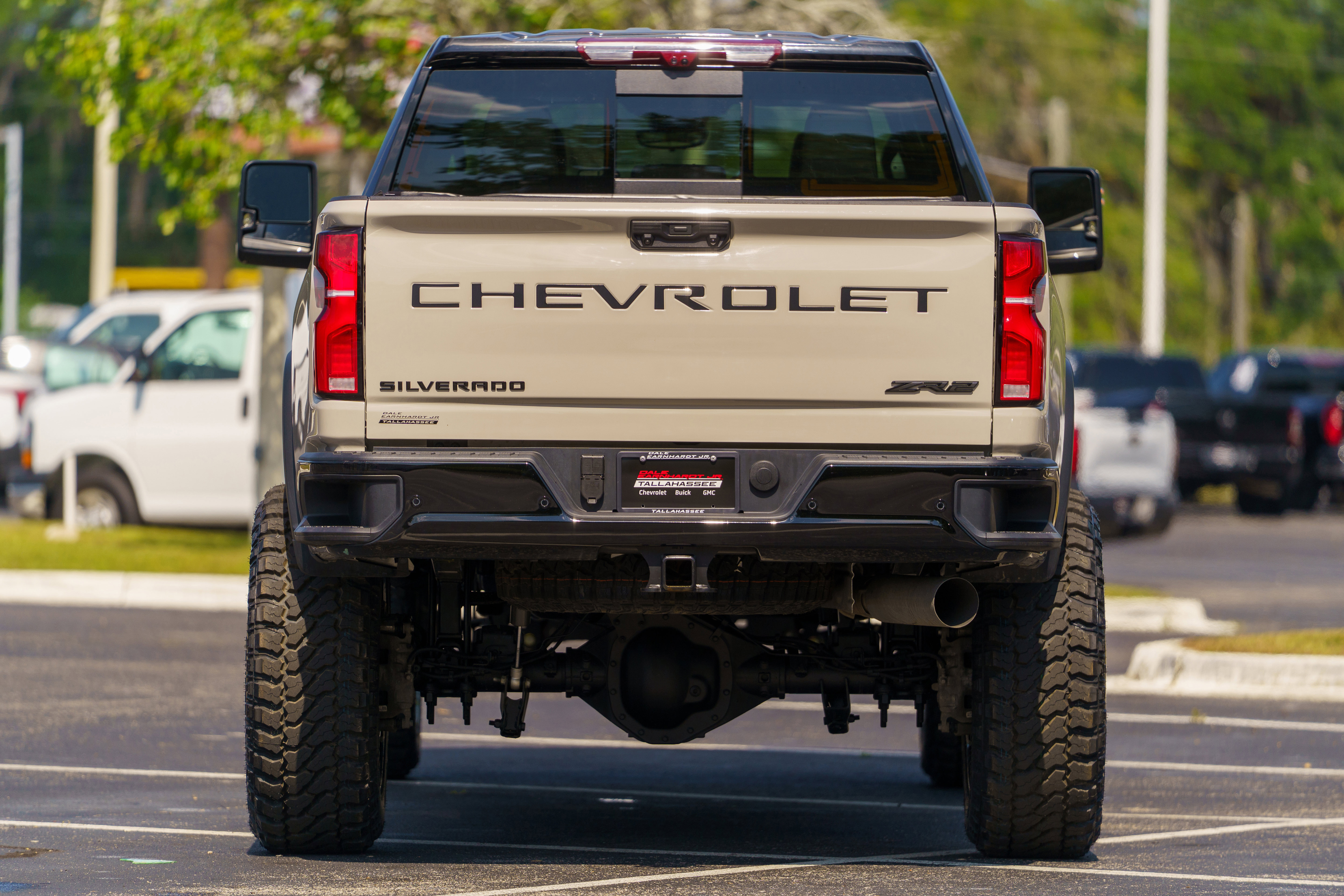Used 2026 Chevrolet Silverado 2500 ZR2 w/ LPO, Dark Essentials Package AWD/4WD image 48