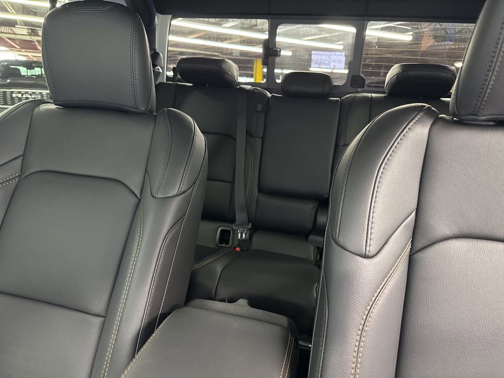 New 2026 Jeep Gladiator Sport image 17