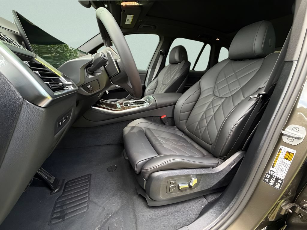 New 2026 BMW X5 xDrive40i AWD/4WD image 10