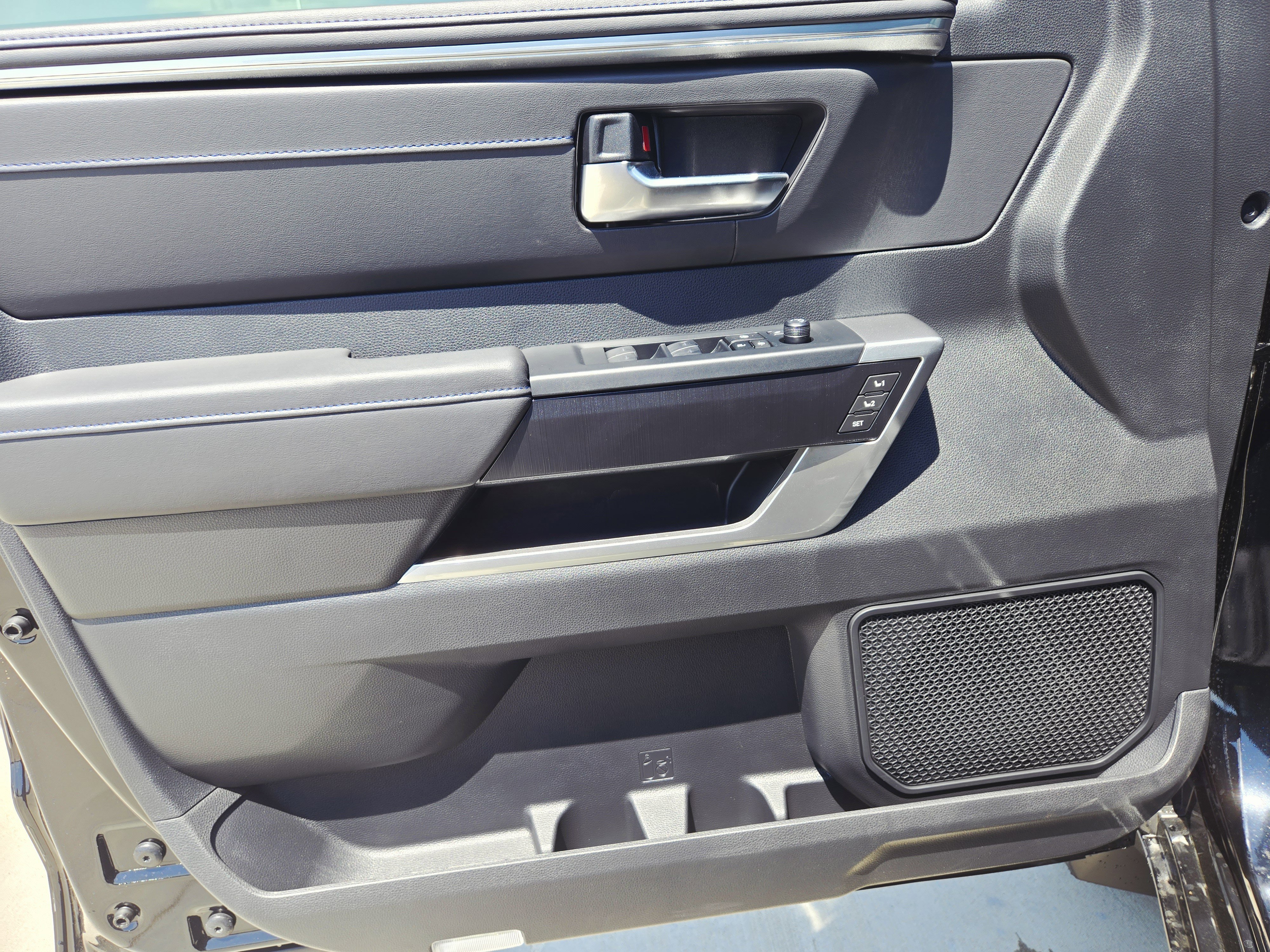 New 2025 Toyota Tundra Platinum image 18