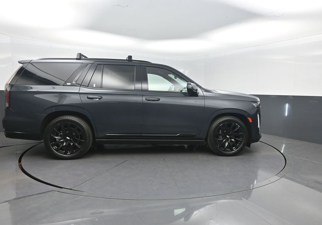 Used 2022 Cadillac Escalade Sport w/ Touring Package AWD/4WD image 40