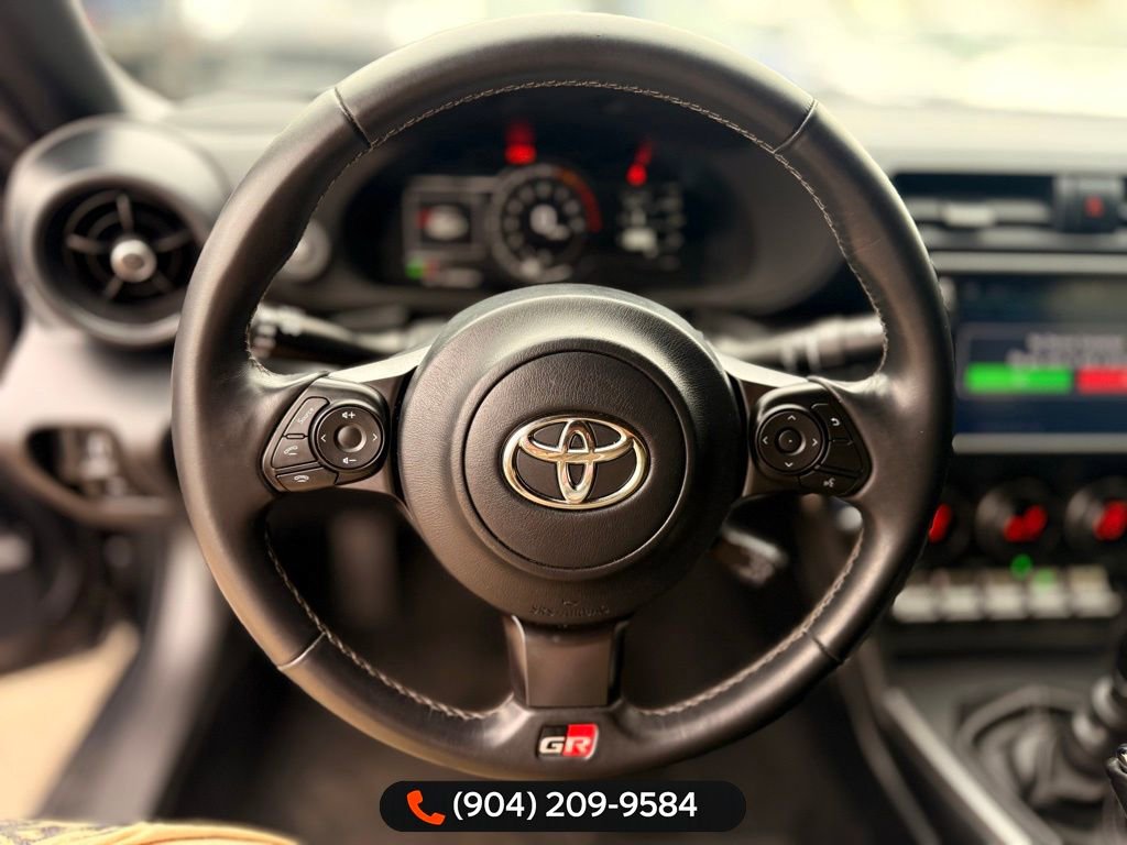 Used 2022 Toyota GR86 image 17