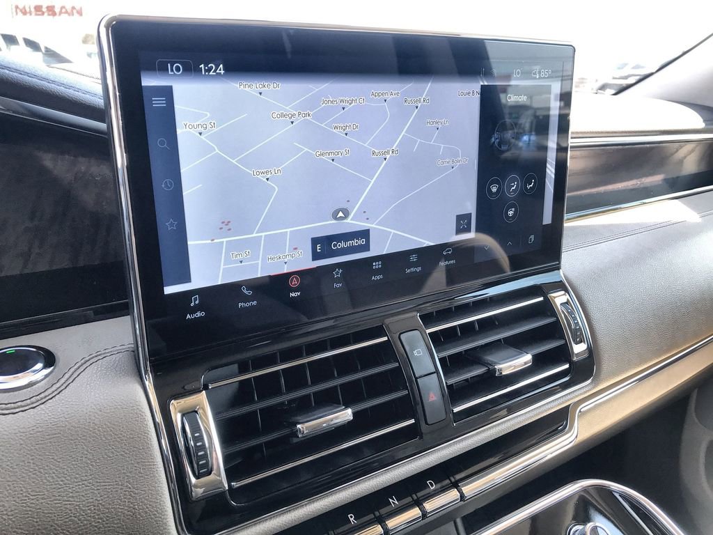 Used 2024 Lincoln Navigator Reserve image 16