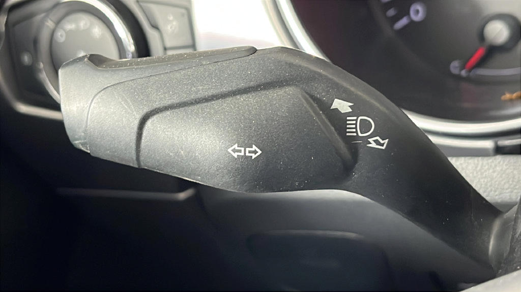 Used 2018 Ford Mustang Premium RWD image 26