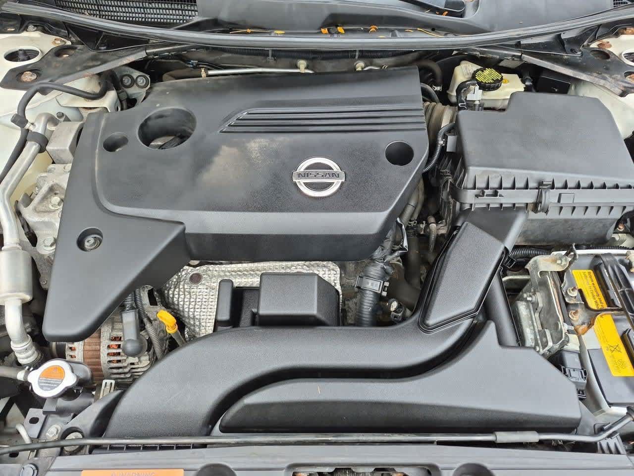 Used 2014 Nissan Altima 2.5 SV FWD image 14