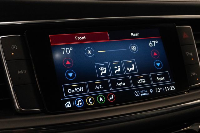 Used 2024 Buick Enclave Premium image 4