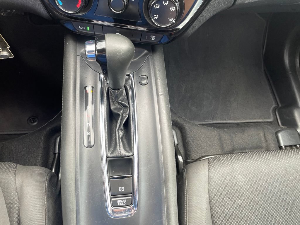 Used 2020 Honda HR-V Sport image 18
