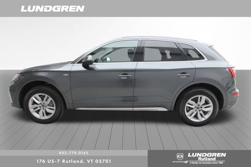 Used 2023 Audi Q5 2.0T Premium w/ Convenience Package image 46