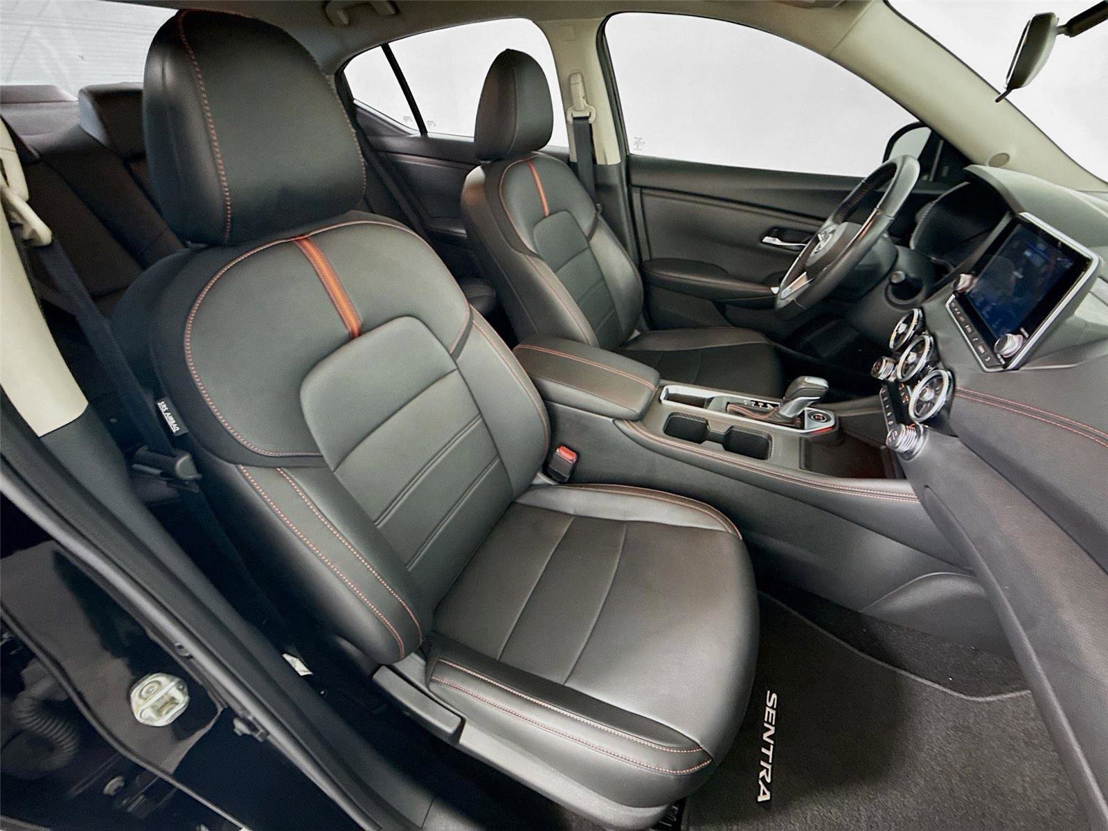 Used 2024 Nissan Sentra SR w/ SR Premium Package image 23