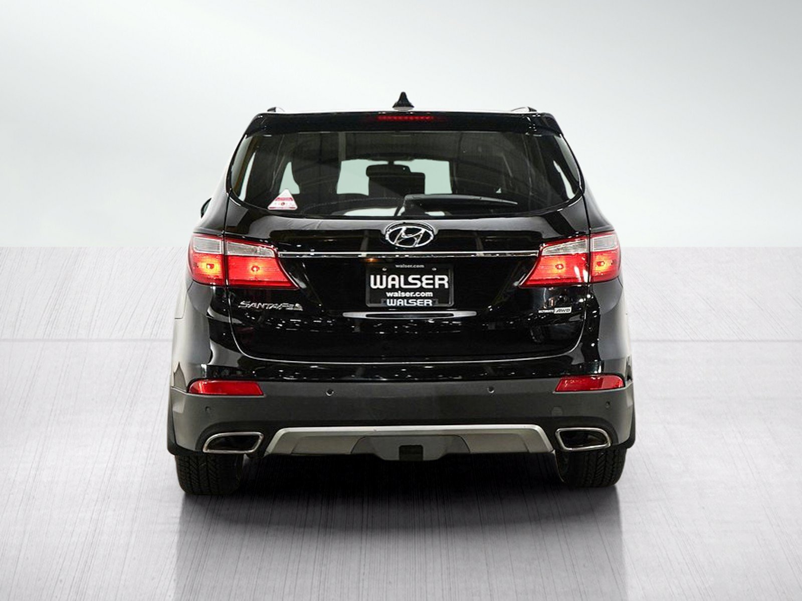 Used 2015 Hyundai Santa Fe GLS w/ Option Group 03 AWD/4WD image 4