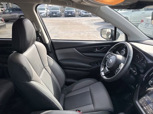 Used 2024 Subaru Ascent Onyx Edition image 10