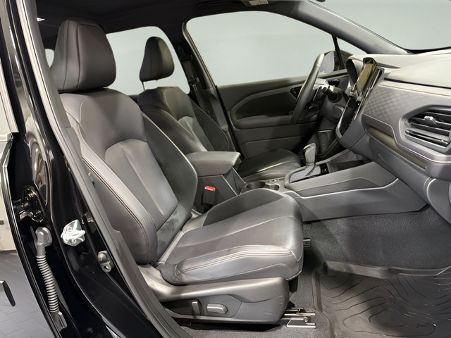Certified 2025 Subaru Forester Touring AWD/4WD image 16