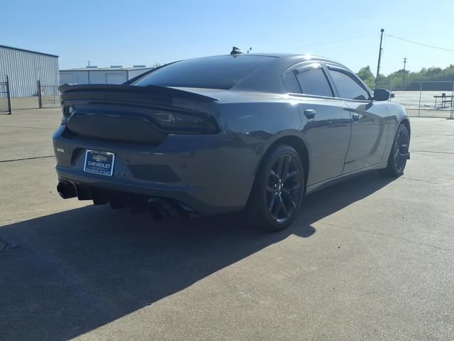 Used 2023 Dodge Charger SXT w/ Blacktop Package RWD image 5