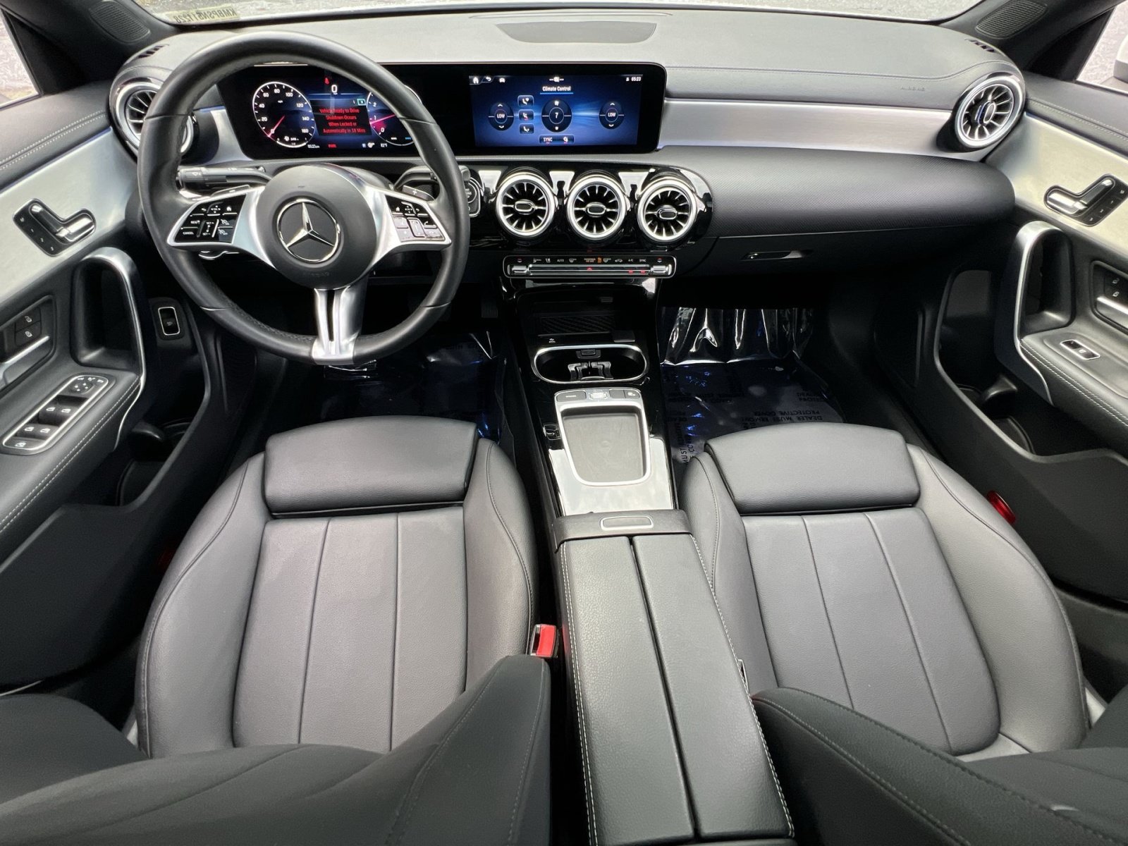 Certified 2025 Mercedes-Benz CLA 250 4MATIC image 13