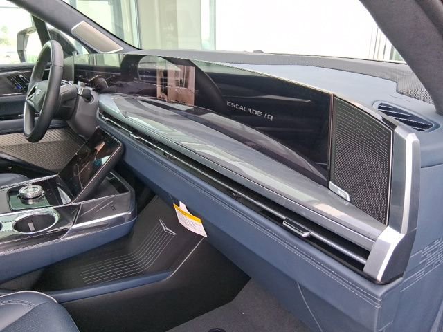 New 2025 Cadillac Escalade IQ Sport 2 image 14