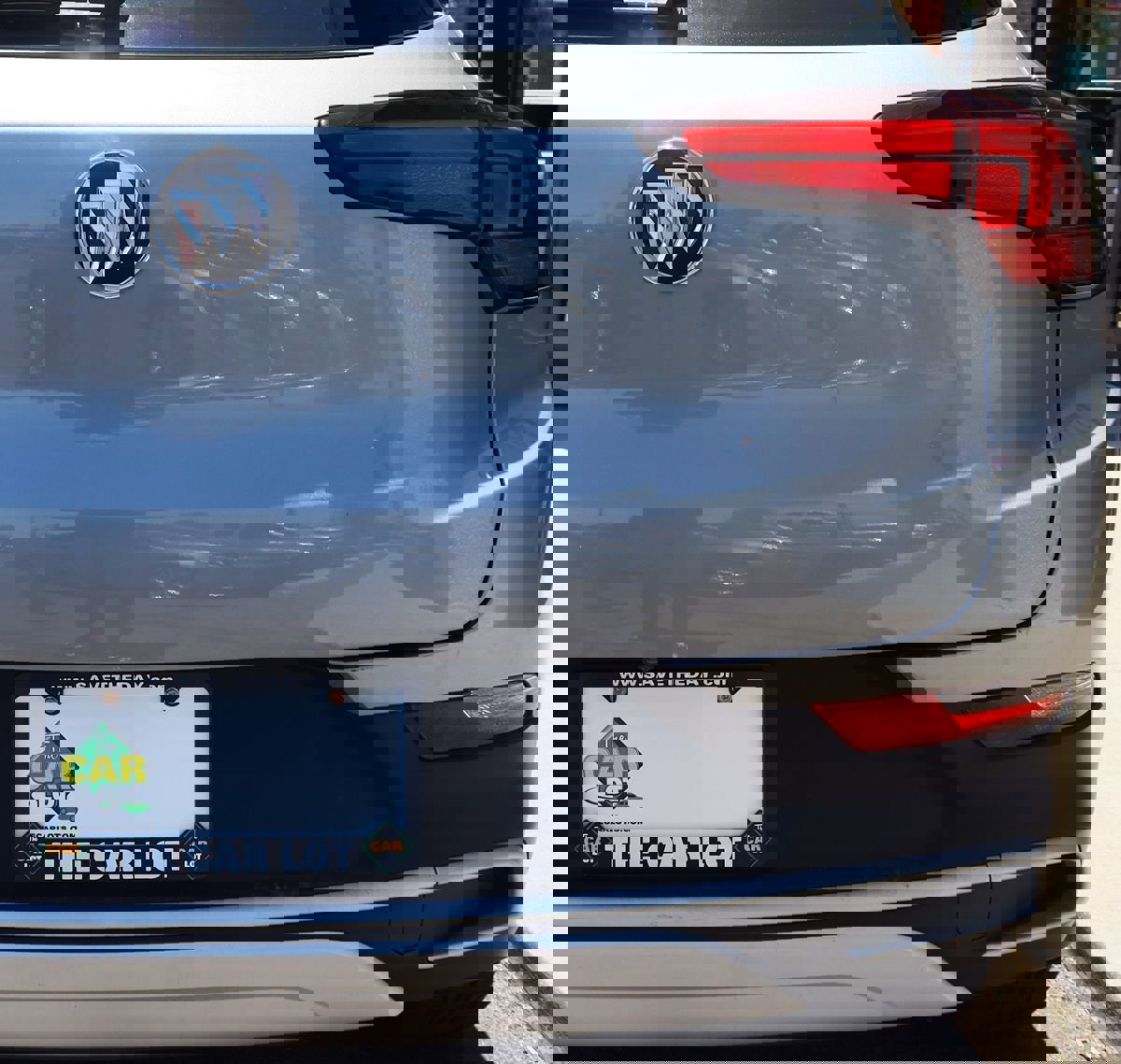 Used 2023 Buick Encore GX Select image 20