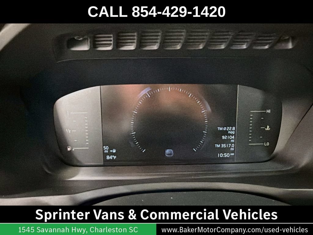 Used 2018 Volvo XC90 T5 Momentum w/ Convenience Package AWD/4WD image 13