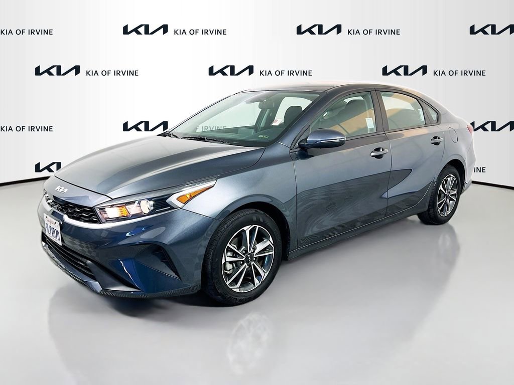 Certified 2024 Kia Forte LXS w/ LXS Technology Package FWD image 4