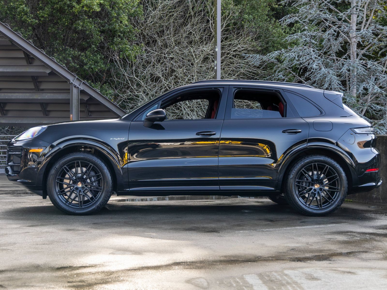 New 2026 Porsche Cayenne E-Hybrid AWD/4WD image 2