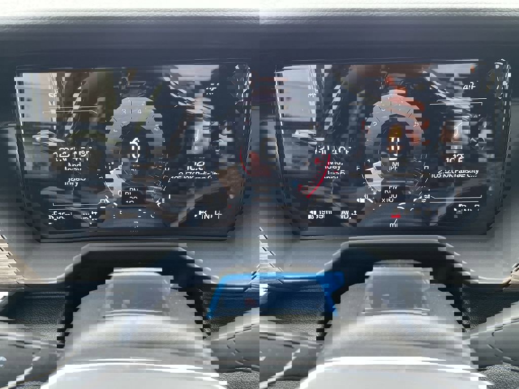 New 2026 GMC Acadia Denali w/ Super Cruise Package image 11