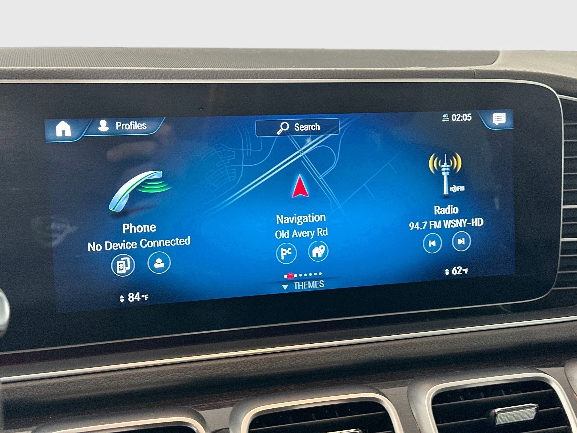 Used 2022 Mercedes-Benz GLS 450 4MATIC image 19