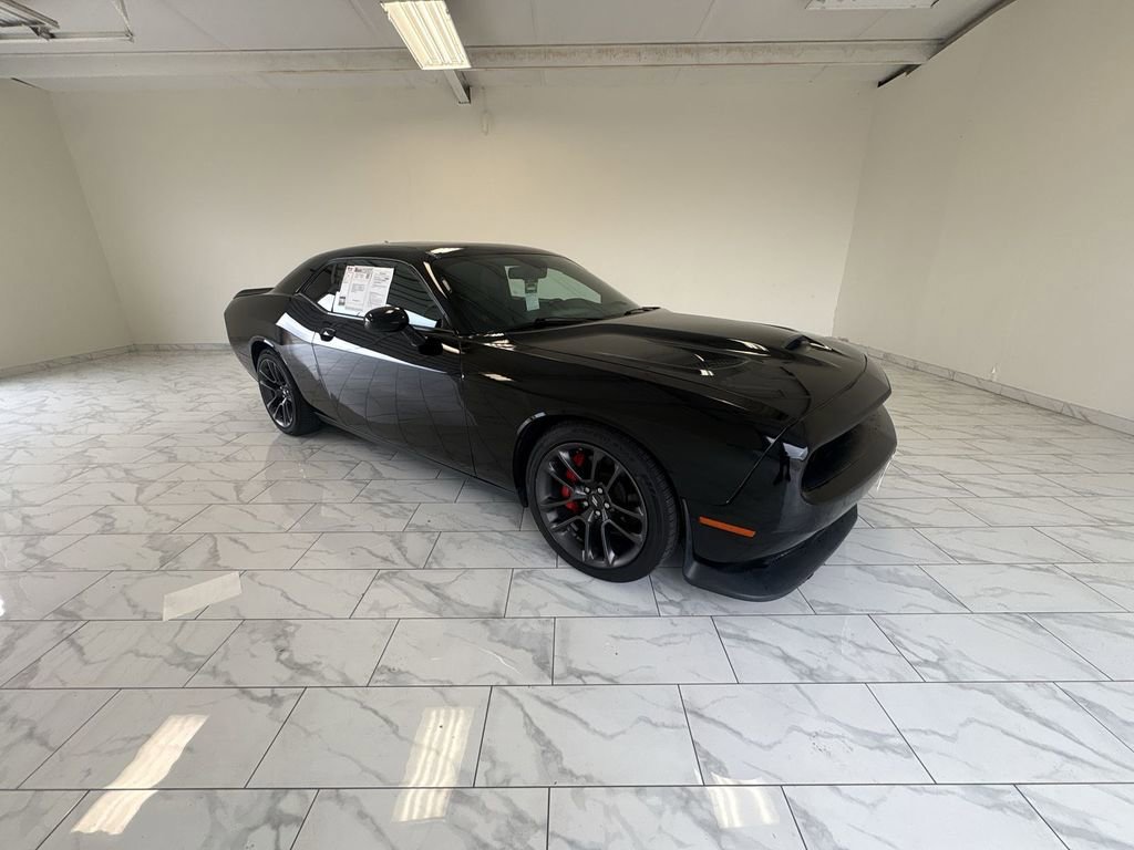 Used 2021 Dodge Challenger R/T Scat Pack w/ Plus Package RWD image 2