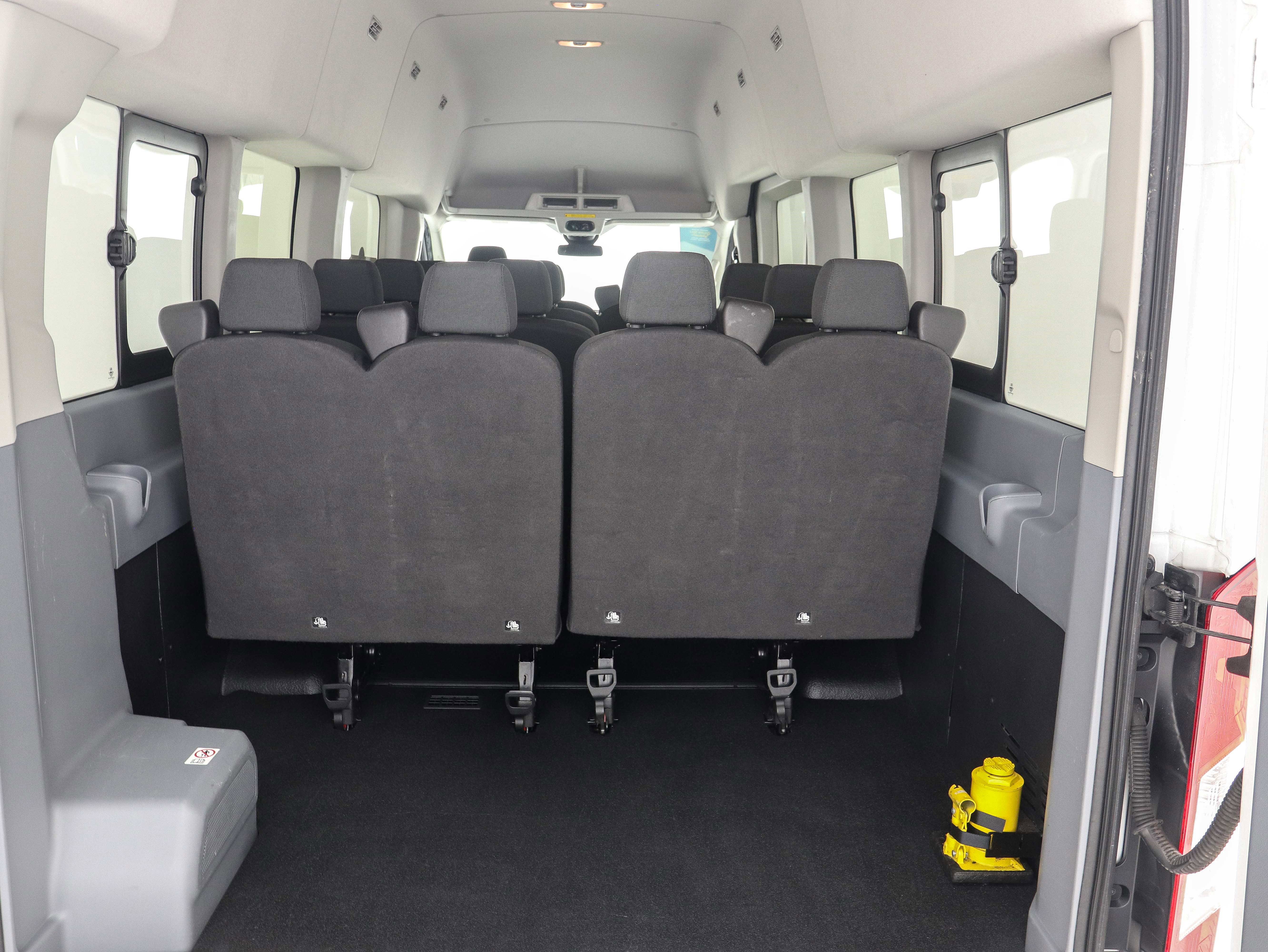 Used 2017 Ford Transit 350 XL image 11