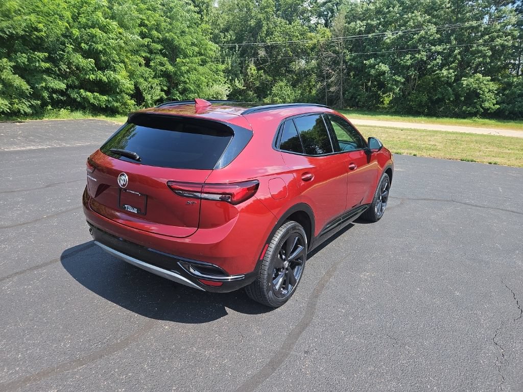 Used 2023 Buick Envision Essence w/ Sport Touring Package FWD image 7