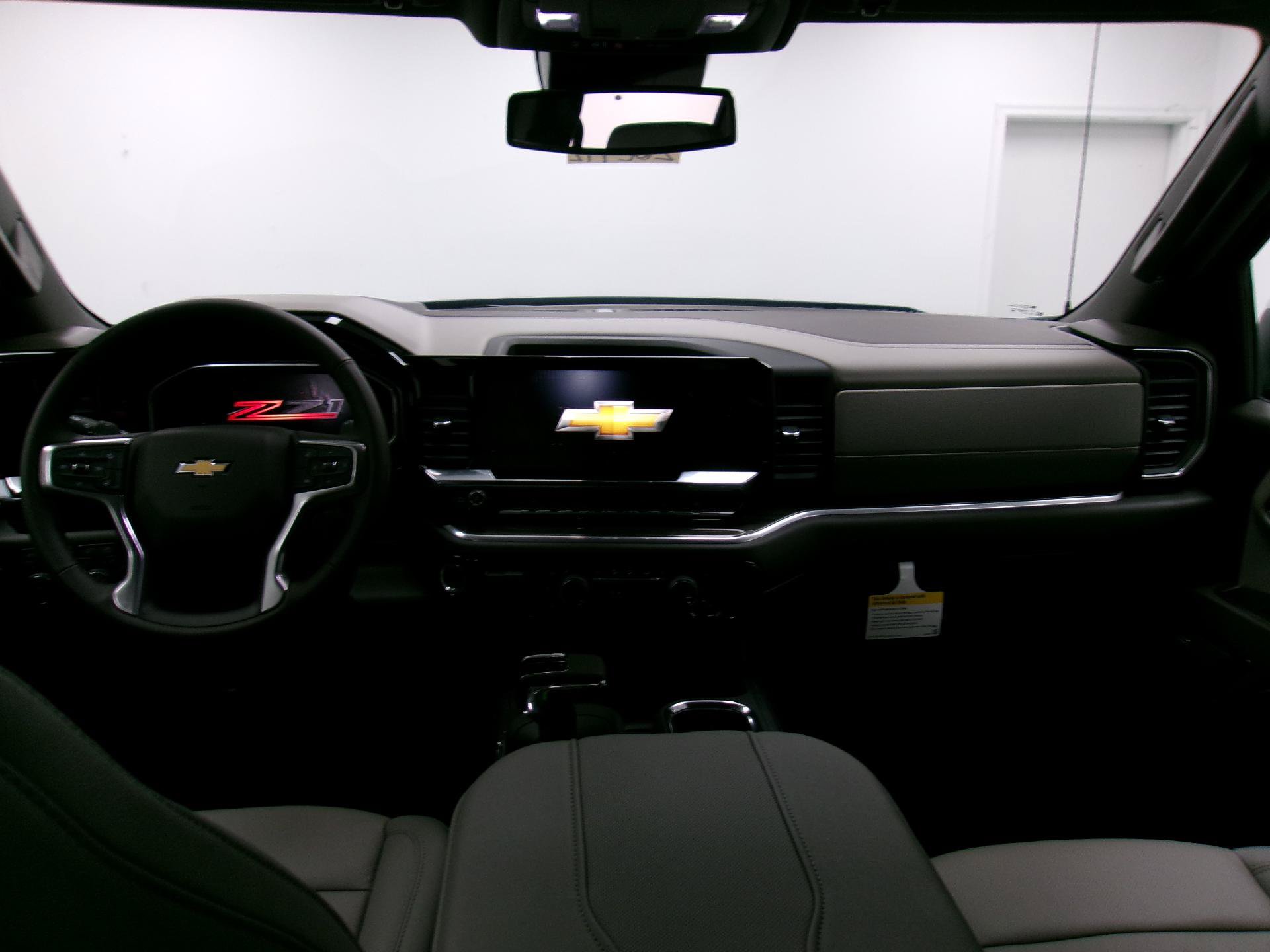 New 2026 Chevrolet Silverado 1500 LTZ AWD/4WD image 9