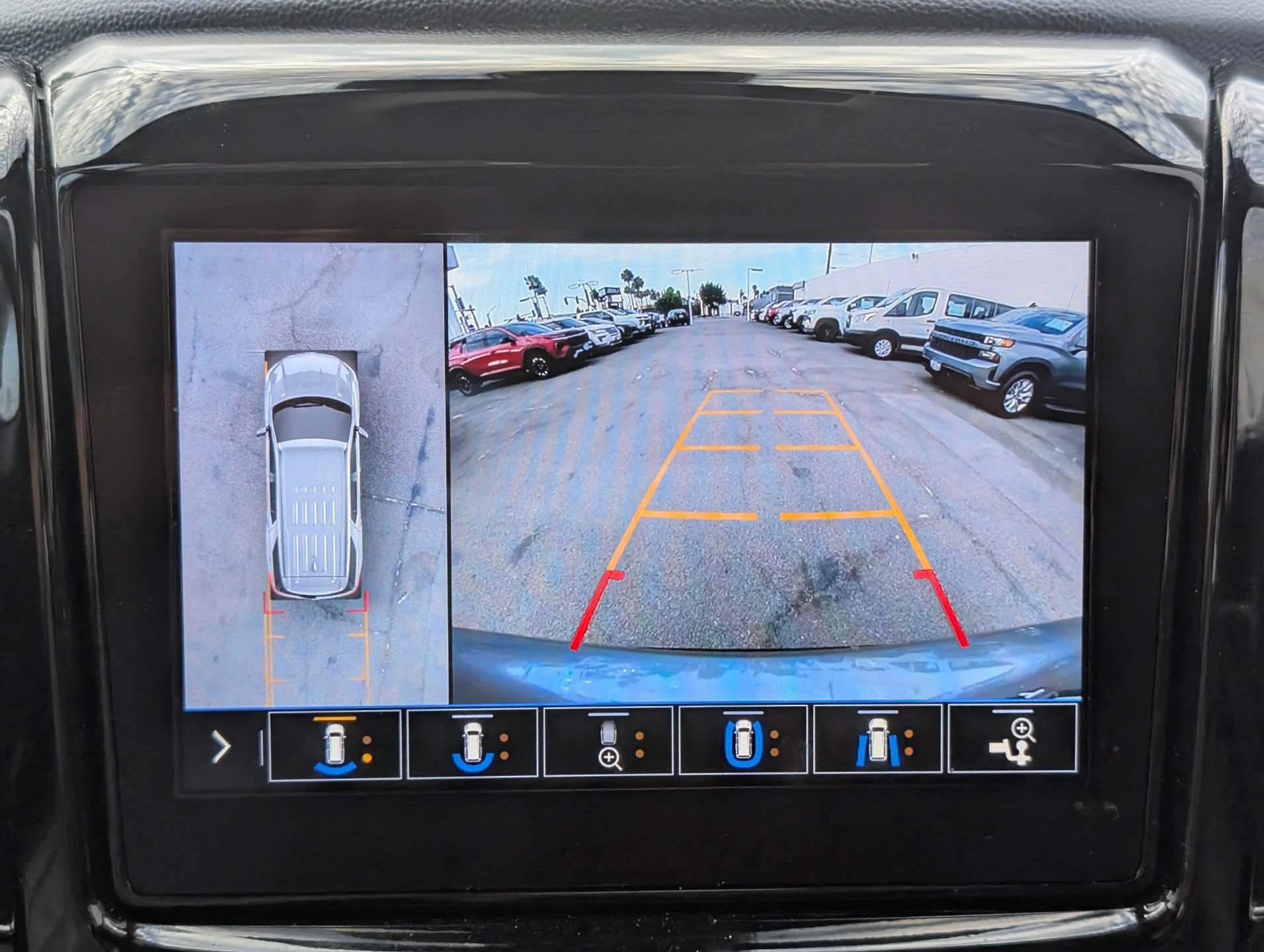 Certified 2020 Chevrolet Traverse RS FWD image 23