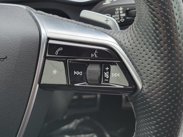 Used 2023 Audi S7 Premium w/ Black Optic Package AWD/4WD image 29