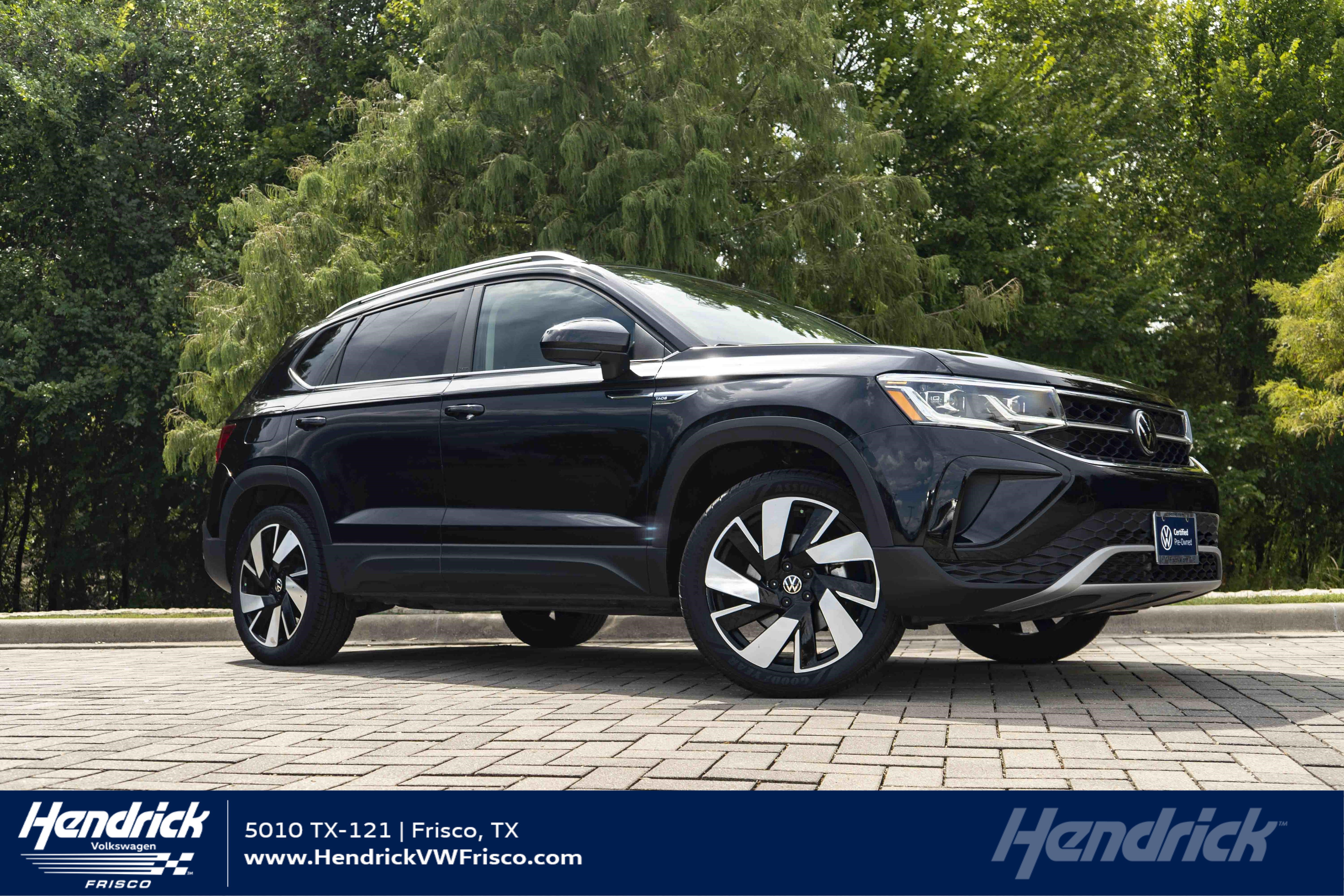 Certified 2024 Volkswagen Taos SEL AWD/4WD image 1