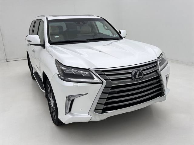 Certified 2021 Lexus LX 570 4WD w/ Luxury Package image 3
