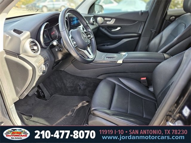 Used 2021 Mercedes-Benz GLC 300 image 19