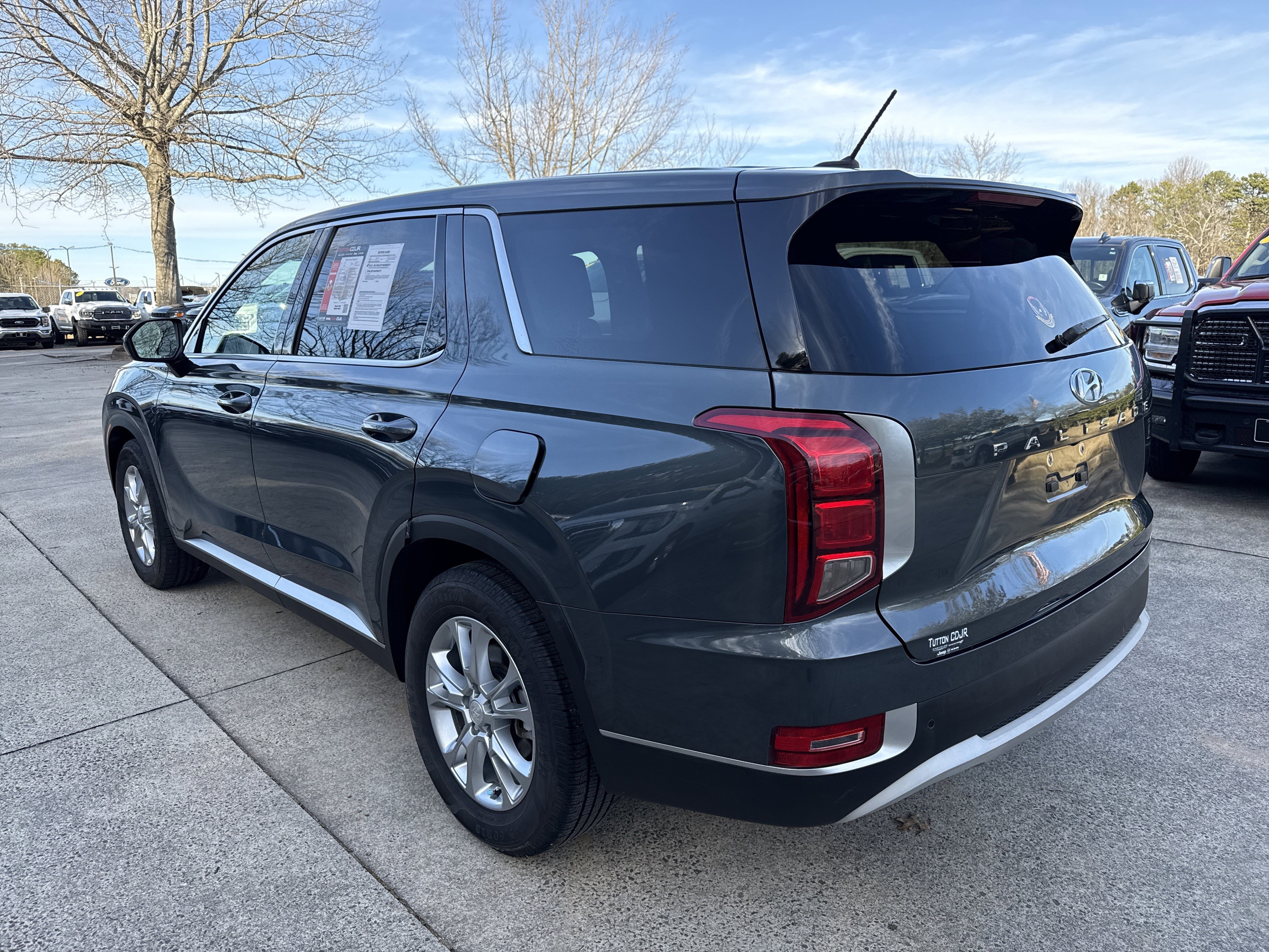 Used 2022 Hyundai Palisade SE image 5