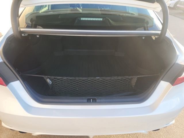 Used 2020 Toyota Camry XSE image 13