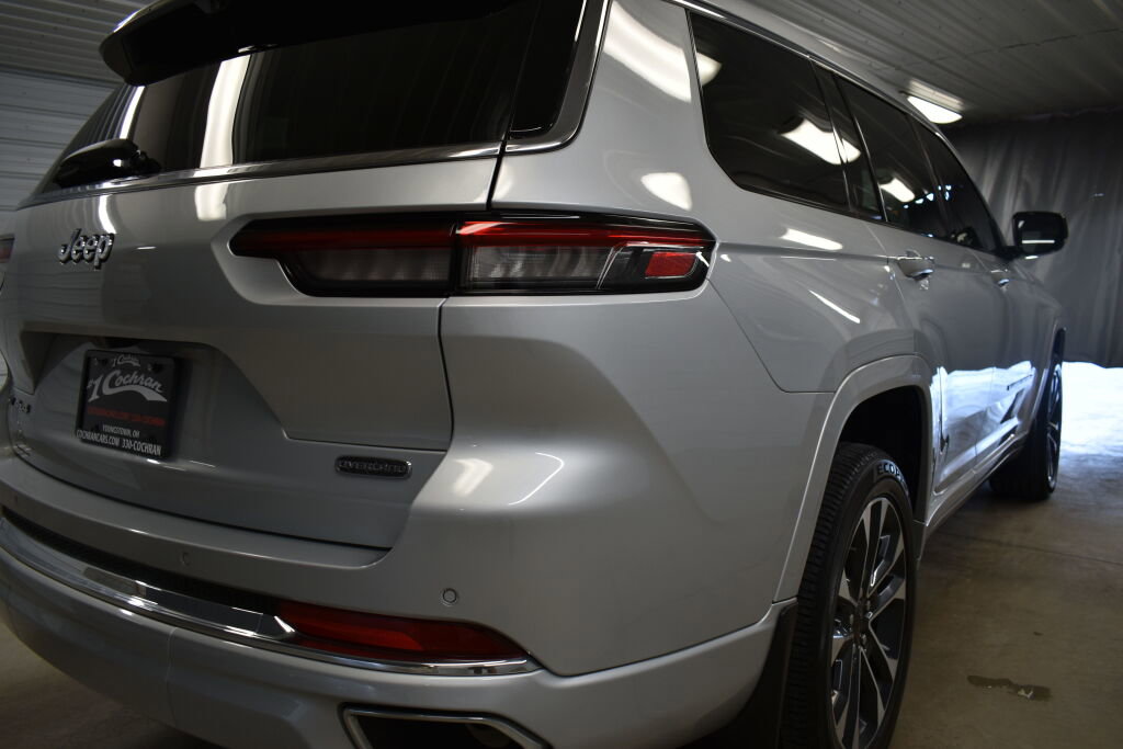 Used 2021 Jeep Grand Cherokee L Overland w/ Luxury Tech Group IV image 35