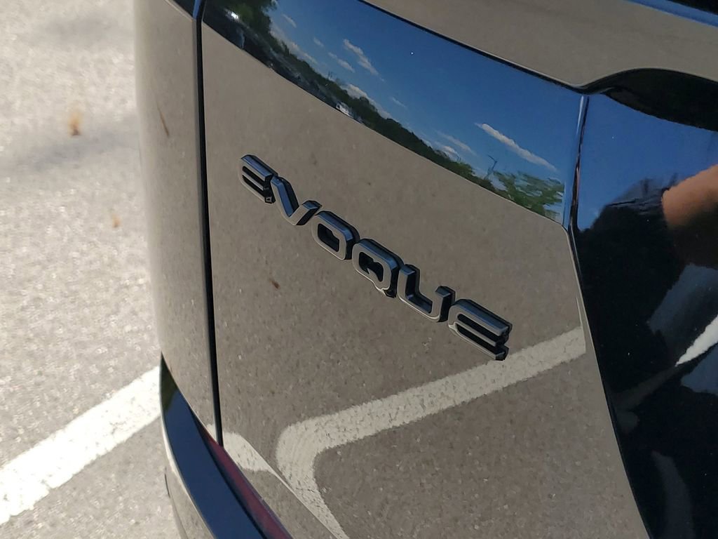 New 2026 Land Rover Range Rover Evoque S image 6