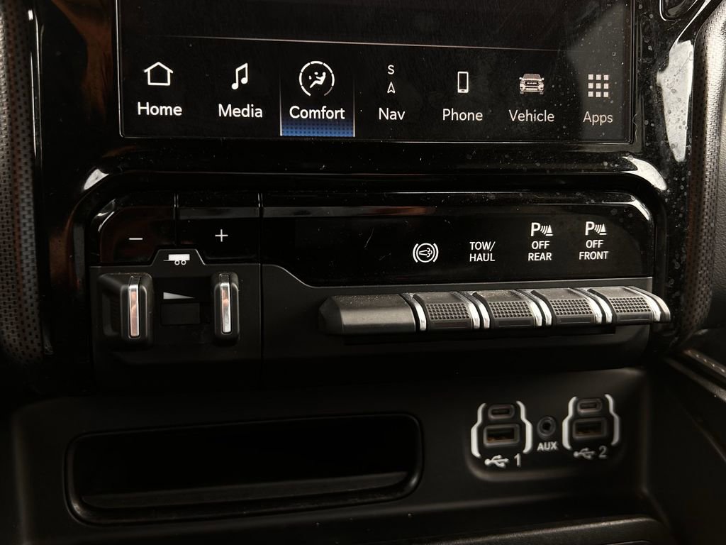 Used 2023 RAM 2500 Limited image 20