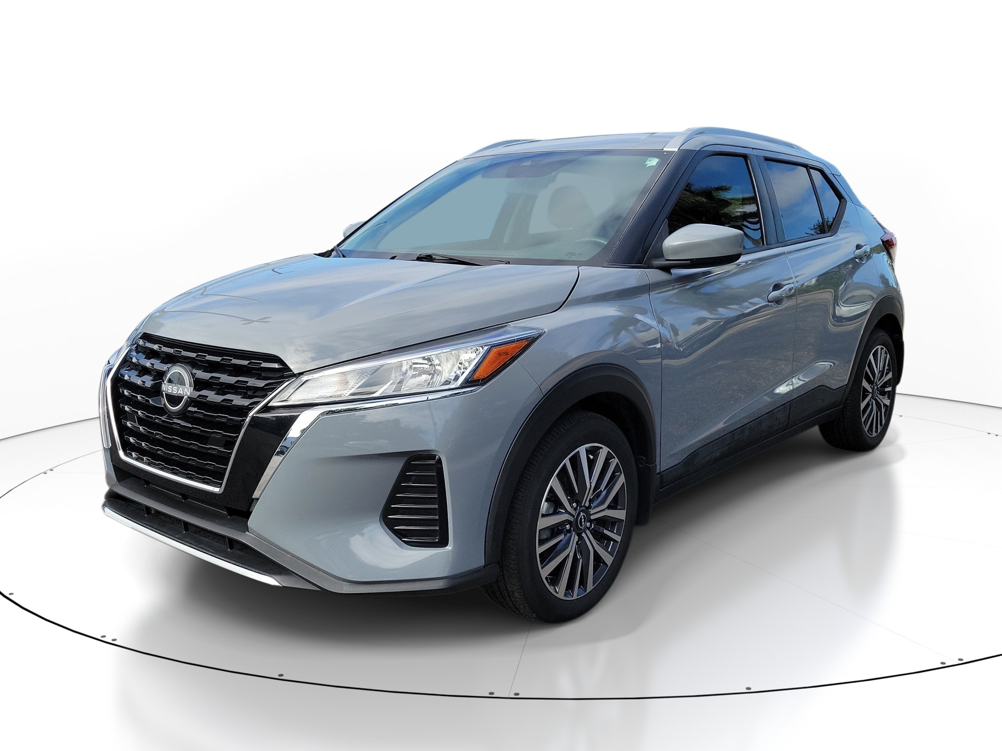 Certified 2023 Nissan Kicks SV FWD image 3