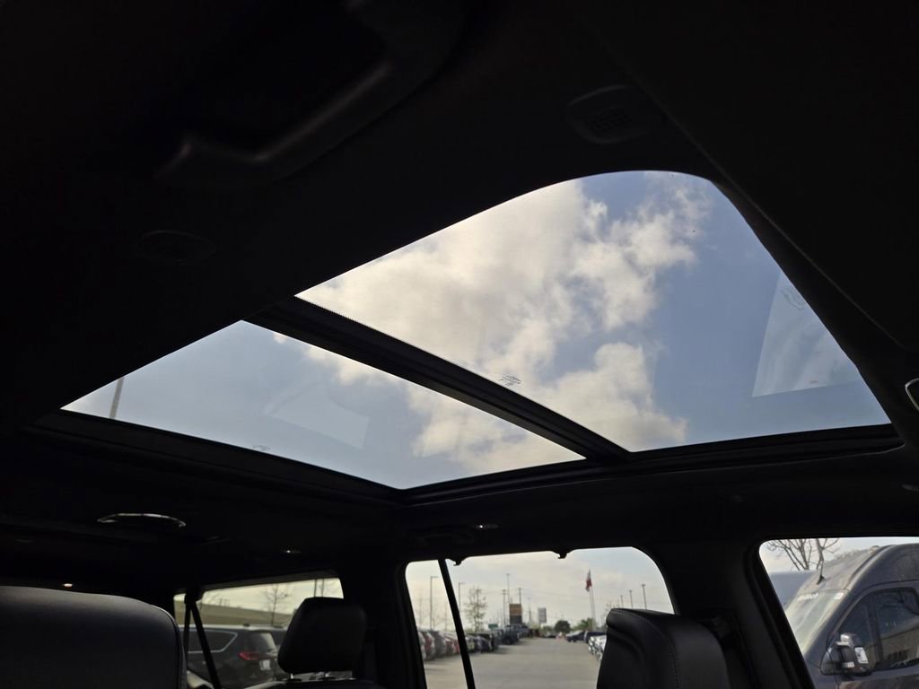 New 2026 Jeep Grand Wagoneer L Limited image 10