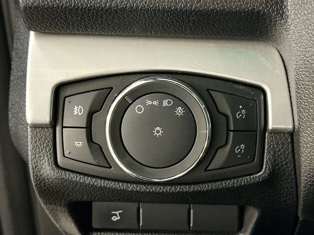 Used 2016 Ford Explorer XLT w/ Equipment Group 202A image 11